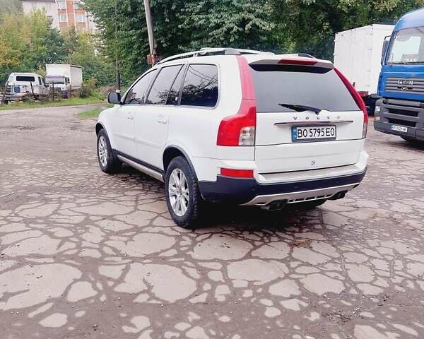 Білий Вольво ХС90, об'ємом двигуна 2.4 л та пробігом 239 тис. км за 16800 $, фото 6 на Automoto.ua