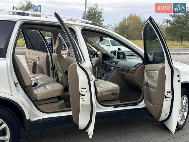 Белый Вольво ХС90, объемом двигателя 3.2 л и пробегом 157 тыс. км за 14999 $, фото 32 на Automoto.ua