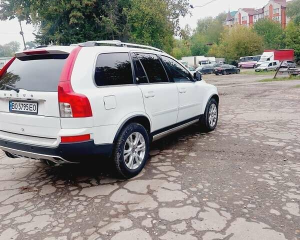 Білий Вольво ХС90, об'ємом двигуна 2.4 л та пробігом 239 тис. км за 16800 $, фото 8 на Automoto.ua