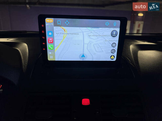 Вольво ХС90 2012 у Луцьку на Automoto.ua Білий Вольво ХС90, об'ємом двигуна 3.19 л та пробігом 227 тис. км за 18000 $, фото 20 на Automoto.ua