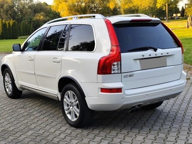 Белый Вольво ХС90, объемом двигателя 2.4 л и пробегом 198 тыс. км за 3750 $, фото 4 на Automoto.ua