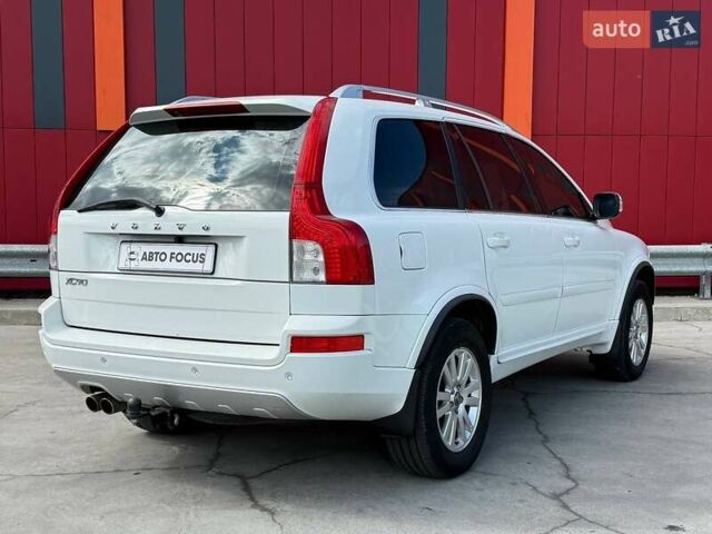 Белый Вольво ХС90, объемом двигателя 3.19 л и пробегом 190 тыс. км за 13990 $, фото 7 на Automoto.ua