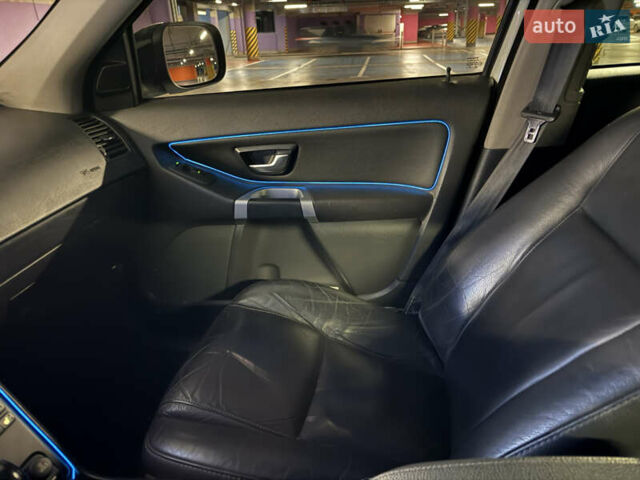 Вольво ХС90 2012 у Луцьку на Automoto.ua Білий Вольво ХС90, об'ємом двигуна 3.19 л та пробігом 227 тис. км за 18000 $, фото 13 на Automoto.ua