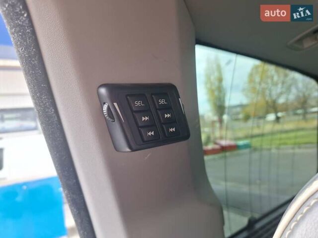 Белый Вольво ХС90, объемом двигателя 2.4 л и пробегом 139 тыс. км за 18500 $, фото 23 на Automoto.ua