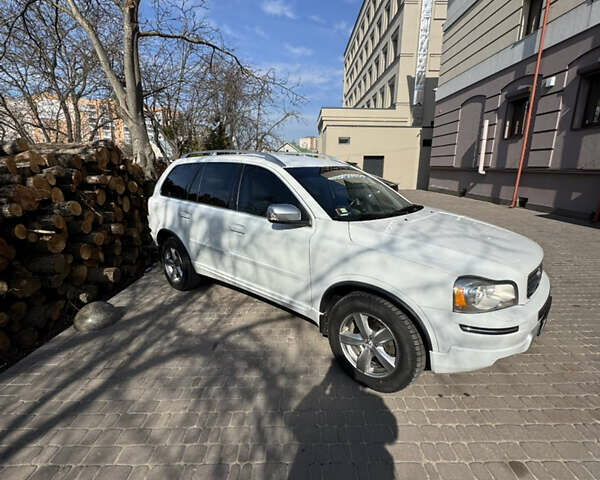 Білий Вольво ХС90, об'ємом двигуна 2.4 л та пробігом 271 тис. км за 15000 $, фото 2 на Automoto.ua