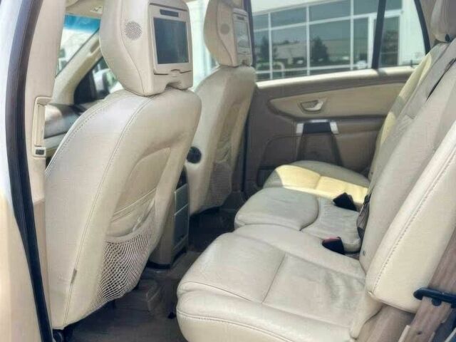 Білий Вольво ХС90, об'ємом двигуна 3.2 л та пробігом 85 тис. км за 9000 $, фото 10 на Automoto.ua