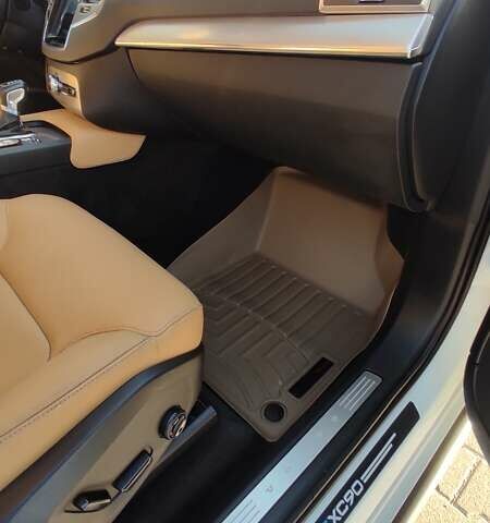 Вольво ХС90 2015 в Житомире на Automoto.ua Белый Вольво ХС90, объемом двигателя 2 л и пробегом 188 тыс. км за 26500 $, фото 24 на Automoto.ua