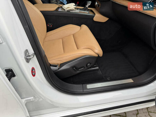 Білий Вольво ХС90, об'ємом двигуна 1.97 л та пробігом 210 тис. км за 26850 $, фото 29 на Automoto.ua