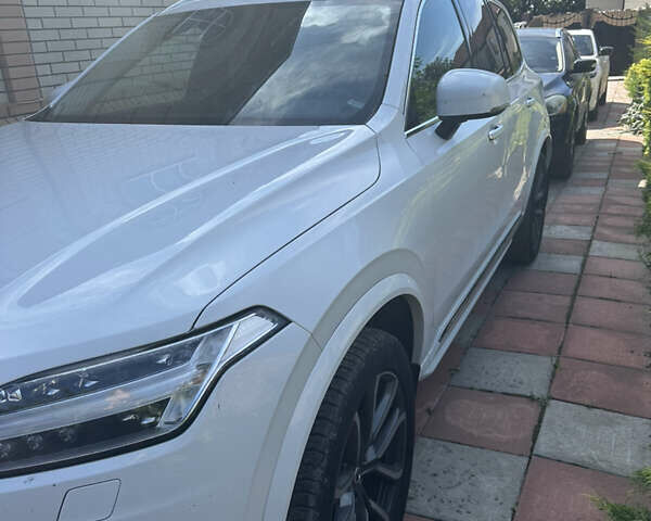 Білий Вольво ХС90, об'ємом двигуна 1.97 л та пробігом 150 тис. км за 28000 $, фото 3 на Automoto.ua