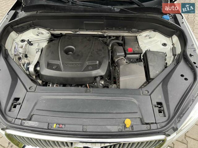 Білий Вольво ХС90, об'ємом двигуна 1.97 л та пробігом 210 тис. км за 26850 $, фото 36 на Automoto.ua