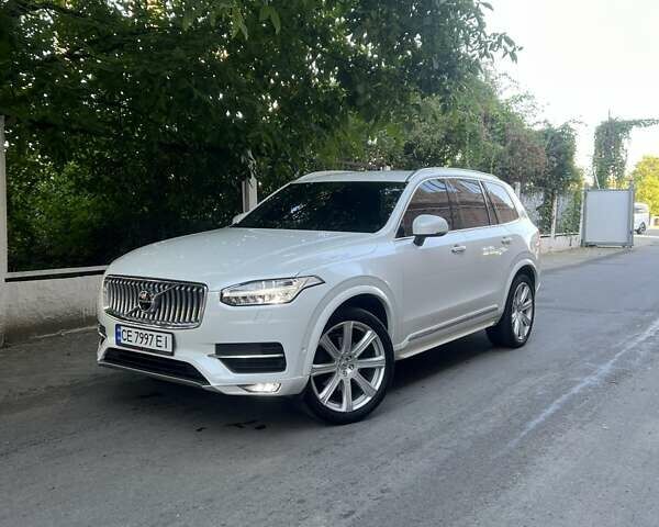 Белый Вольво ХС90, объемом двигателя 1.97 л и пробегом 300 тыс. км за 22900 $, фото 3 на Automoto.ua