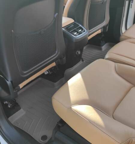 Вольво ХС90 2015 в Житомире на Automoto.ua Белый Вольво ХС90, объемом двигателя 2 л и пробегом 188 тыс. км за 26500 $, фото 27 на Automoto.ua