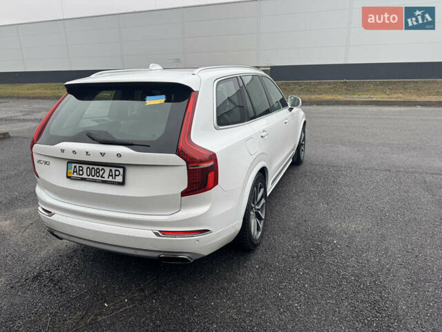 Белый Вольво ХС90, объемом двигателя 1.97 л и пробегом 176 тыс. км за 31999 $, фото 2 на Automoto.ua