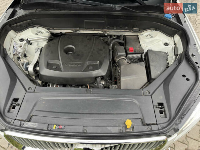 Білий Вольво ХС90, об'ємом двигуна 1.97 л та пробігом 210 тис. км за 26850 $, фото 35 на Automoto.ua