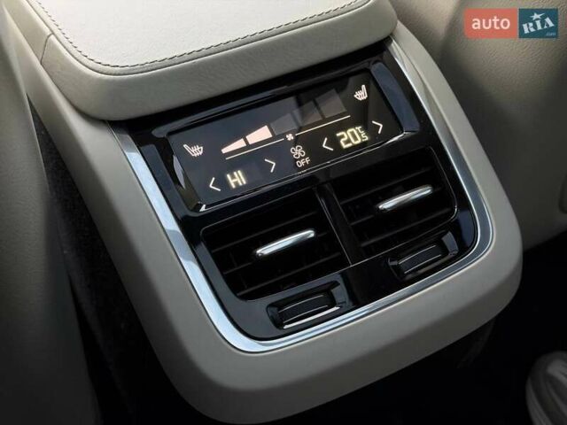 Білий Вольво ХС90, об'ємом двигуна 1.97 л та пробігом 133 тис. км за 24500 $, фото 48 на Automoto.ua