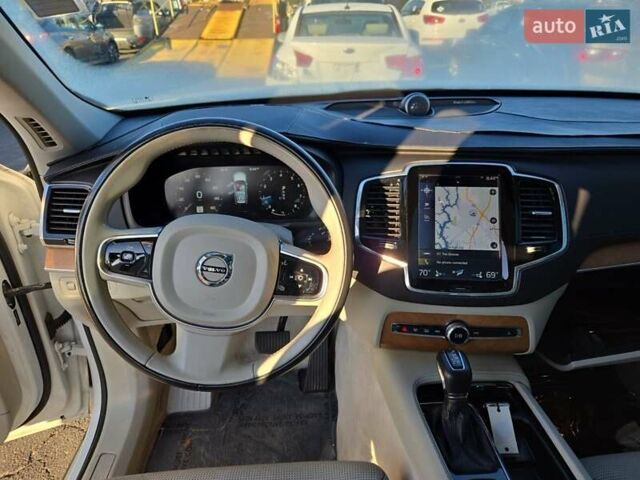 Белый Вольво ХС90, объемом двигателя 1.97 л и пробегом 149 тыс. км за 20700 $, фото 4 на Automoto.ua