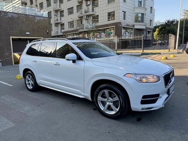 Белый Вольво ХС90, объемом двигателя 2 л и пробегом 290 тыс. км за 23500 $, фото 11 на Automoto.ua