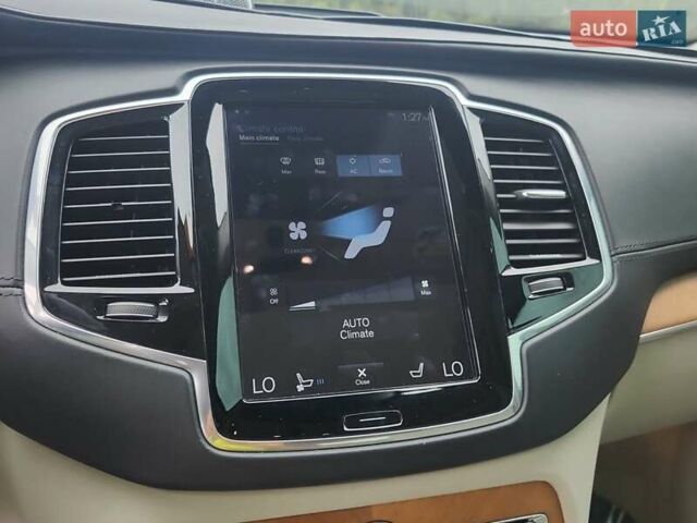 Белый Вольво ХС90, объемом двигателя 1.97 л и пробегом 149 тыс. км за 20700 $, фото 5 на Automoto.ua