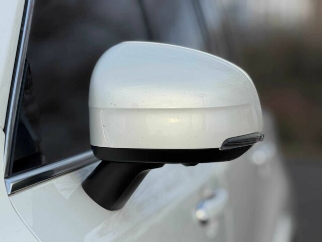 Білий Вольво ХС90, об'ємом двигуна 2 л та пробігом 133 тис. км за 24500 $, фото 4 на Automoto.ua