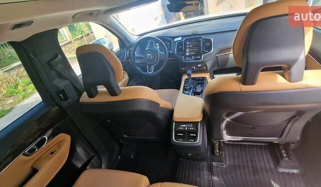 Білий Вольво ХС90, об'ємом двигуна 1.97 л та пробігом 151 тис. км за 27999 $, фото 4 на Automoto.ua