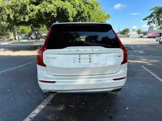 Білий Вольво ХС90, об'ємом двигуна 2 л та пробігом 73 тис. км за 7500 $, фото 3 на Automoto.ua