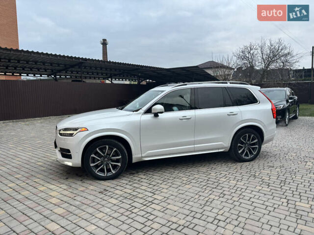 Белый Вольво ХС90, объемом двигателя 1.97 л и пробегом 278 тыс. км за 23900 $, фото 2 на Automoto.ua