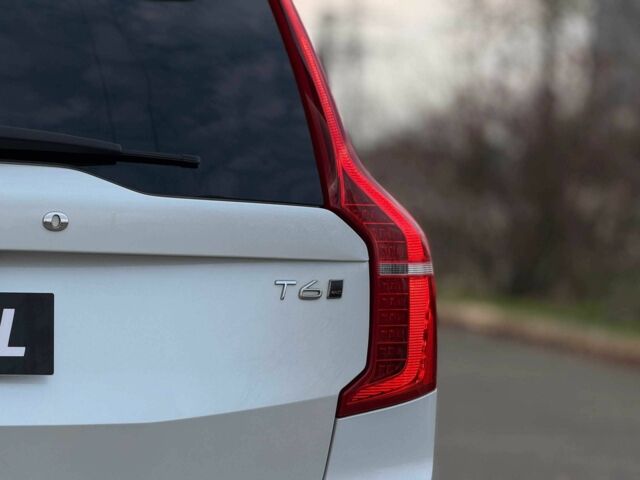 Білий Вольво ХС90, об'ємом двигуна 2 л та пробігом 133 тис. км за 24500 $, фото 8 на Automoto.ua