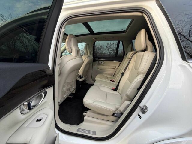 Білий Вольво ХС90, об'ємом двигуна 2 л та пробігом 133 тис. км за 24500 $, фото 11 на Automoto.ua