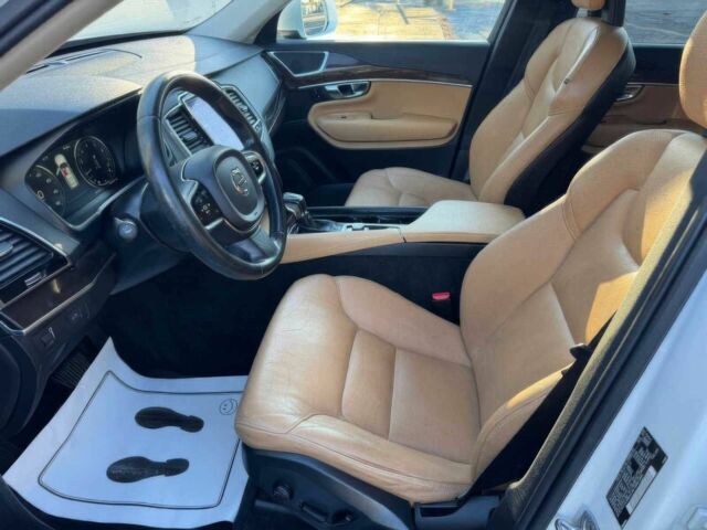 Білий Вольво ХС90, об'ємом двигуна 2 л та пробігом 74 тис. км за 14200 $, фото 8 на Automoto.ua