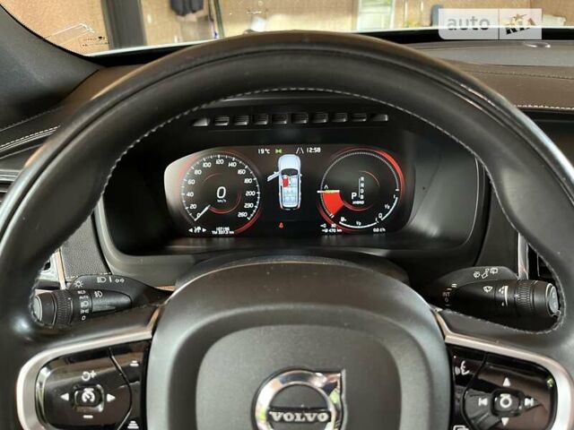 Белый Вольво ХС90, объемом двигателя 2 л и пробегом 132 тыс. км за 45000 $, фото 5 на Automoto.ua