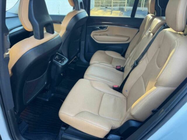 Білий Вольво ХС90, об'ємом двигуна 2 л та пробігом 74 тис. км за 14200 $, фото 11 на Automoto.ua