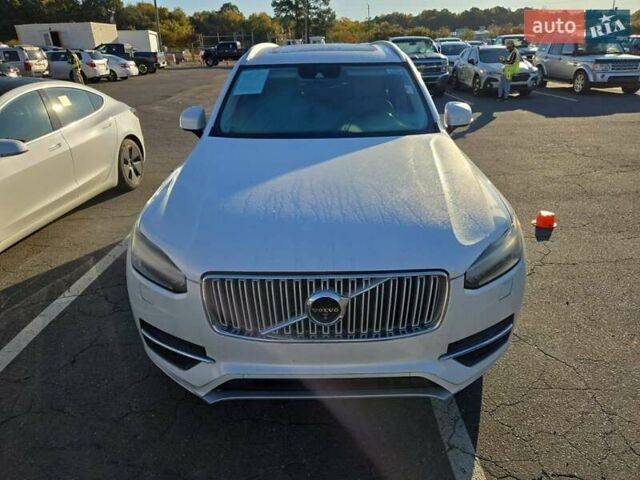 Белый Вольво ХС90, объемом двигателя 1.97 л и пробегом 149 тыс. км за 20700 $, фото 2 на Automoto.ua