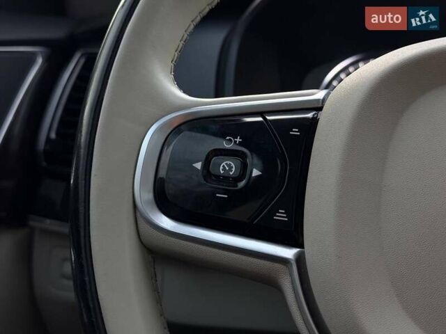 Білий Вольво ХС90, об'ємом двигуна 1.97 л та пробігом 133 тис. км за 24500 $, фото 58 на Automoto.ua