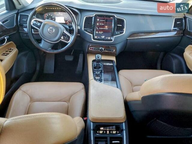 Белый Вольво ХС90, объемом двигателя 1.97 л и пробегом 138 тыс. км за 5900 $, фото 5 на Automoto.ua