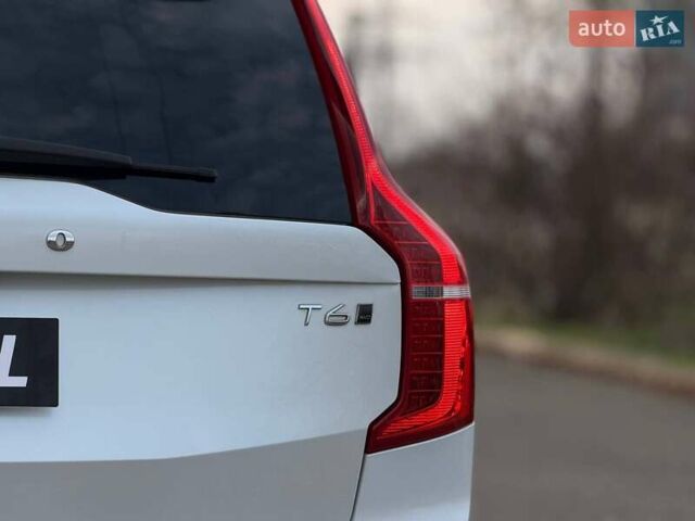 Білий Вольво ХС90, об'ємом двигуна 1.97 л та пробігом 133 тис. км за 24500 $, фото 23 на Automoto.ua