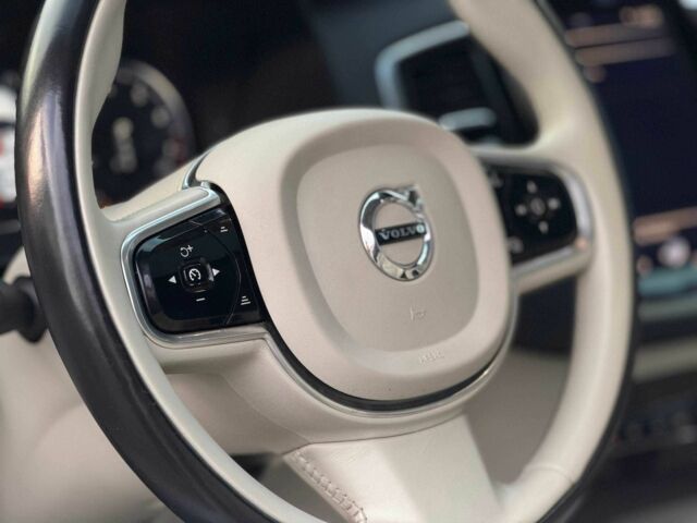 Білий Вольво ХС90, об'ємом двигуна 2 л та пробігом 133 тис. км за 24500 $, фото 12 на Automoto.ua