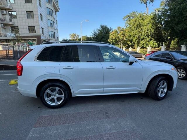 Белый Вольво ХС90, объемом двигателя 2 л и пробегом 290 тыс. км за 23500 $, фото 9 на Automoto.ua