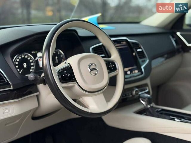 Білий Вольво ХС90, об'ємом двигуна 1.97 л та пробігом 133 тис. км за 24500 $, фото 44 на Automoto.ua