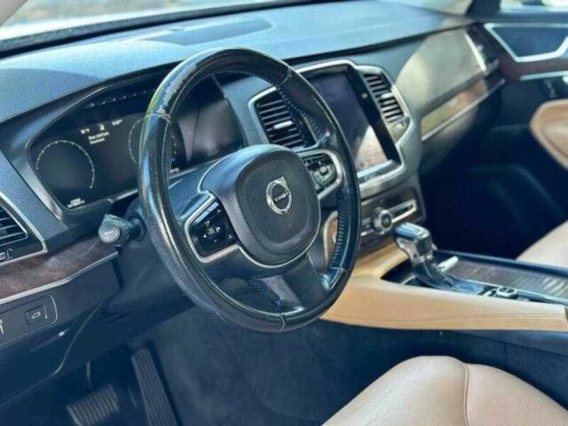 Білий Вольво ХС90, об'ємом двигуна 2 л та пробігом 73 тис. км за 7500 $, фото 8 на Automoto.ua