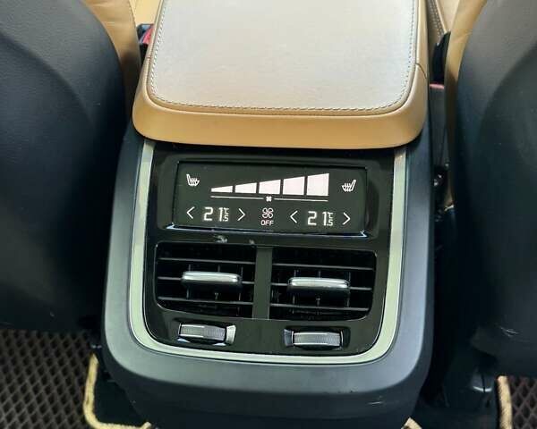Белый Вольво ХС90, объемом двигателя 2 л и пробегом 118 тыс. км за 31000 $, фото 20 на Automoto.ua