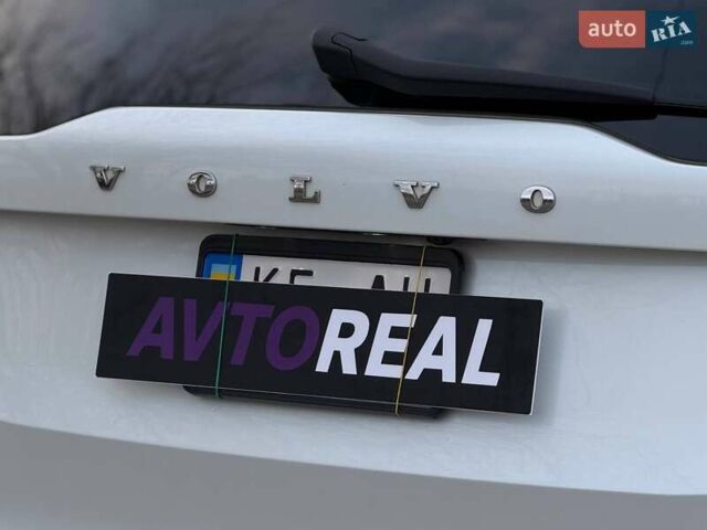 Білий Вольво ХС90, об'ємом двигуна 1.97 л та пробігом 133 тис. км за 24500 $, фото 24 на Automoto.ua