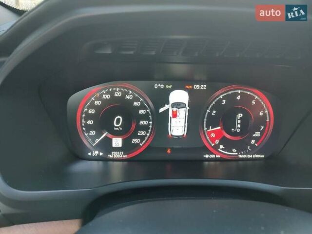 Белый Вольво ХС90, объемом двигателя 1.97 л и пробегом 233 тыс. км за 26200 $, фото 10 на Automoto.ua