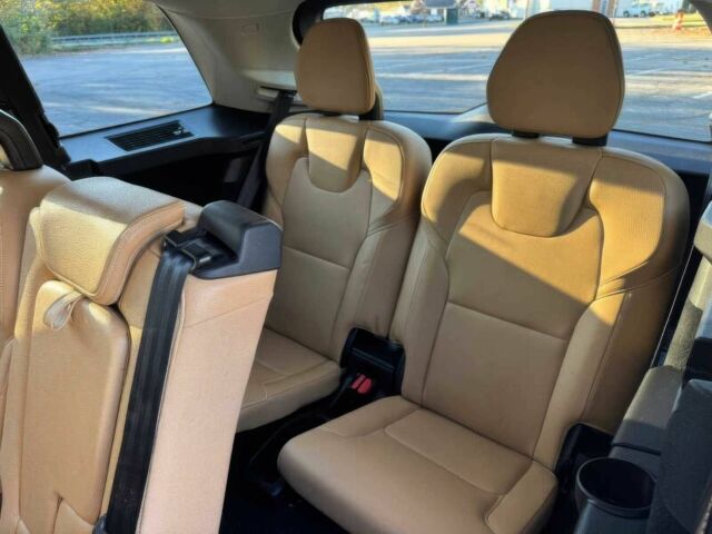 Білий Вольво ХС90, об'ємом двигуна 2 л та пробігом 74 тис. км за 14200 $, фото 12 на Automoto.ua