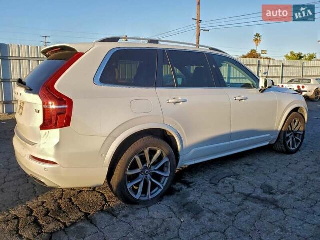 Белый Вольво ХС90, объемом двигателя 1.97 л и пробегом 138 тыс. км за 5900 $, фото 3 на Automoto.ua