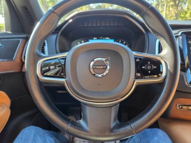 Білий Вольво ХС90, об'ємом двигуна 2 л та пробігом 51 тис. км за 7200 $, фото 10 на Automoto.ua