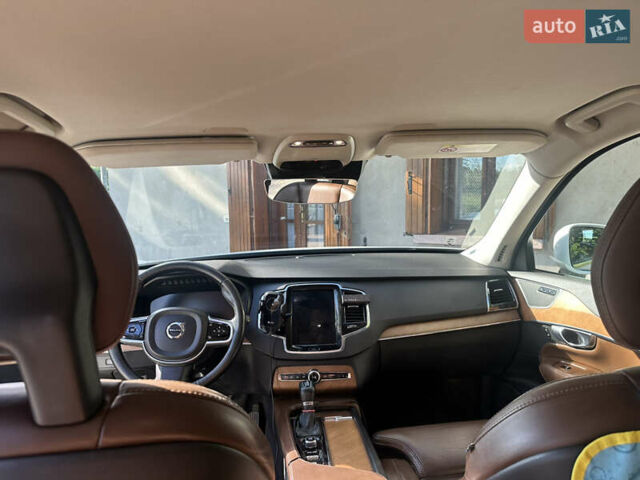 Белый Вольво ХС90, объемом двигателя 1.97 л и пробегом 330 тыс. км за 29999 $, фото 36 на Automoto.ua