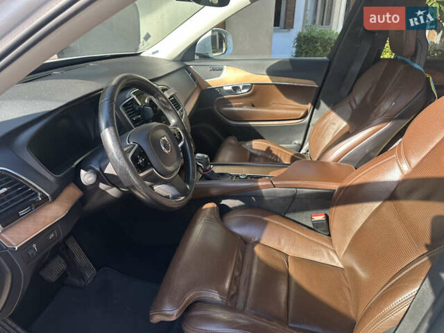 Белый Вольво ХС90, объемом двигателя 1.97 л и пробегом 330 тыс. км за 29999 $, фото 37 на Automoto.ua