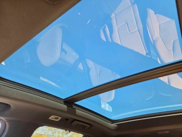 Білий Вольво ХС90, об'ємом двигуна 2 л та пробігом 51 тис. км за 7200 $, фото 13 на Automoto.ua