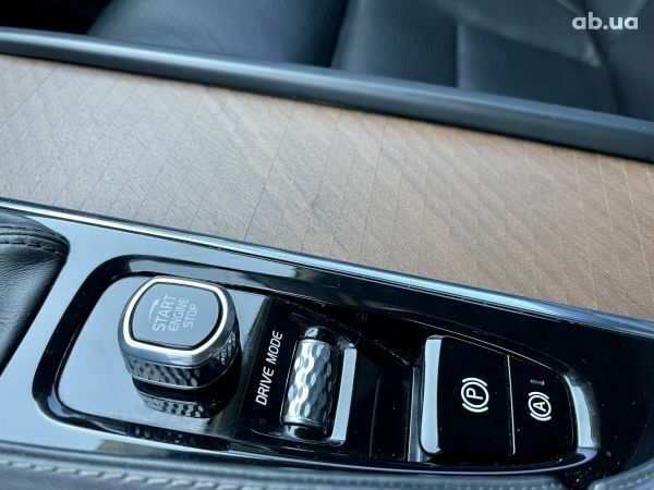 Білий Вольво ХС90, об'ємом двигуна 2 л та пробігом 95 тис. км за 45000 $, фото 13 на Automoto.ua