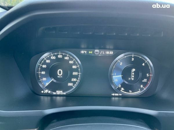 Білий Вольво ХС90, об'ємом двигуна 2 л та пробігом 95 тис. км за 45000 $, фото 17 на Automoto.ua